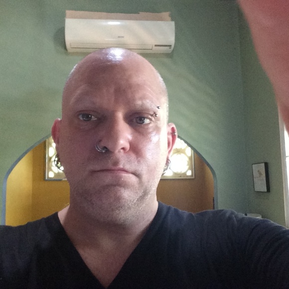 Meet your Posher, Mykel - Picture 6 of 8